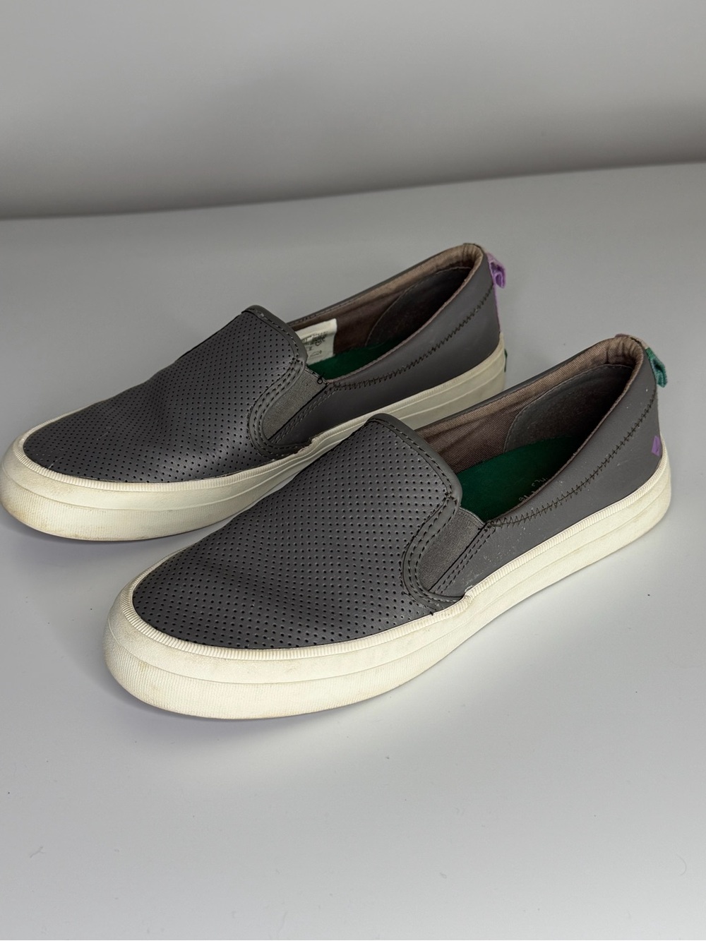 Sperry Women's Gray Perforated Slip-On Sneakers Sz 9